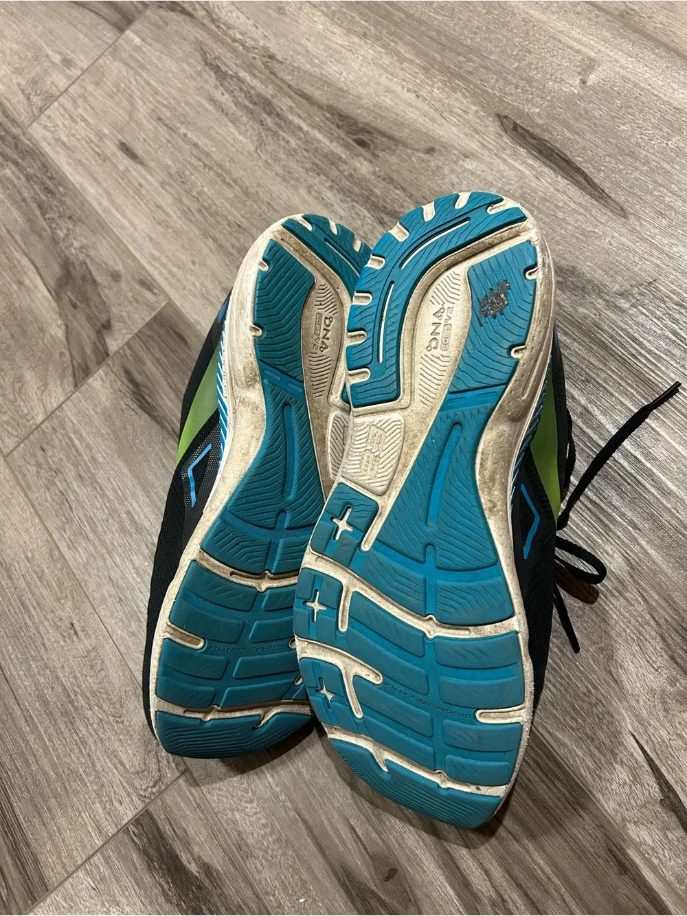 Brooks Men’s Black Sneakers with Blue and Neon Green Accents